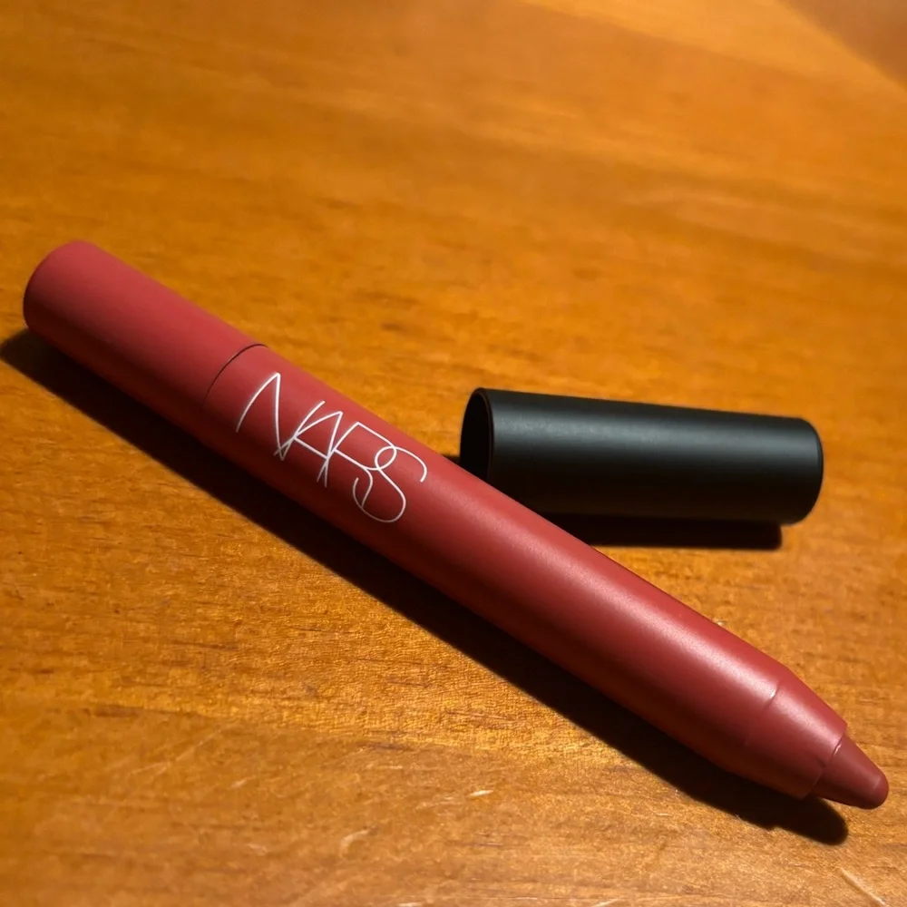 NARS Powermatte High-Intensity Lip Pencil Viva Las Vegas